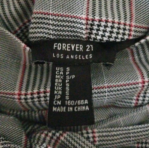 High waisted shorts - Picture 3 of 3